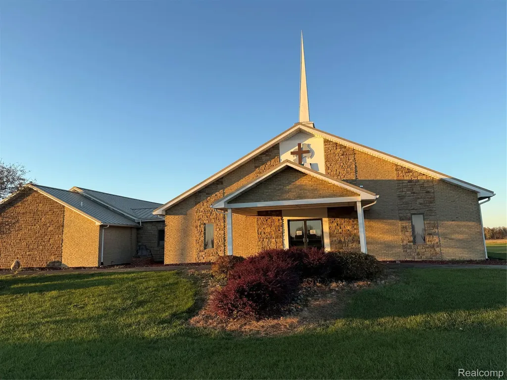 2450 W Snover Road Moore Township MI 48471