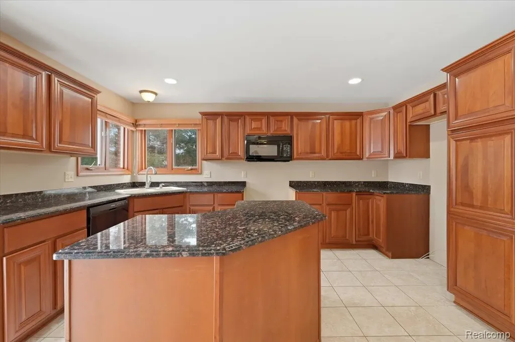 21797 Ambassador Drive Macomb Township MI 48044