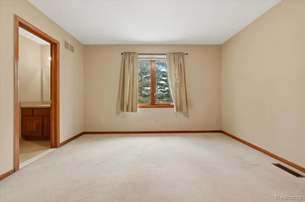 21797 Ambassador Drive Macomb Township MI 48044