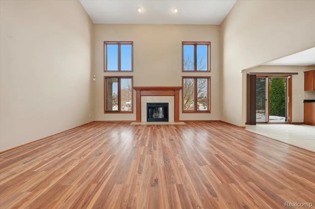 21797 Ambassador Drive Macomb Township MI 48044