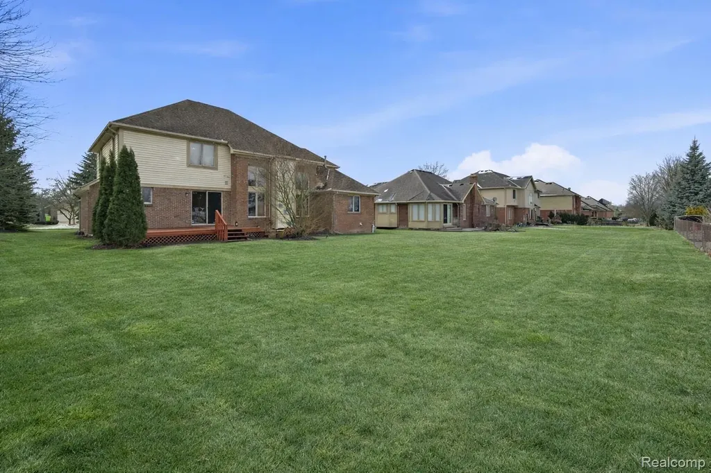 21797 Ambassador Drive Macomb Township MI 48044