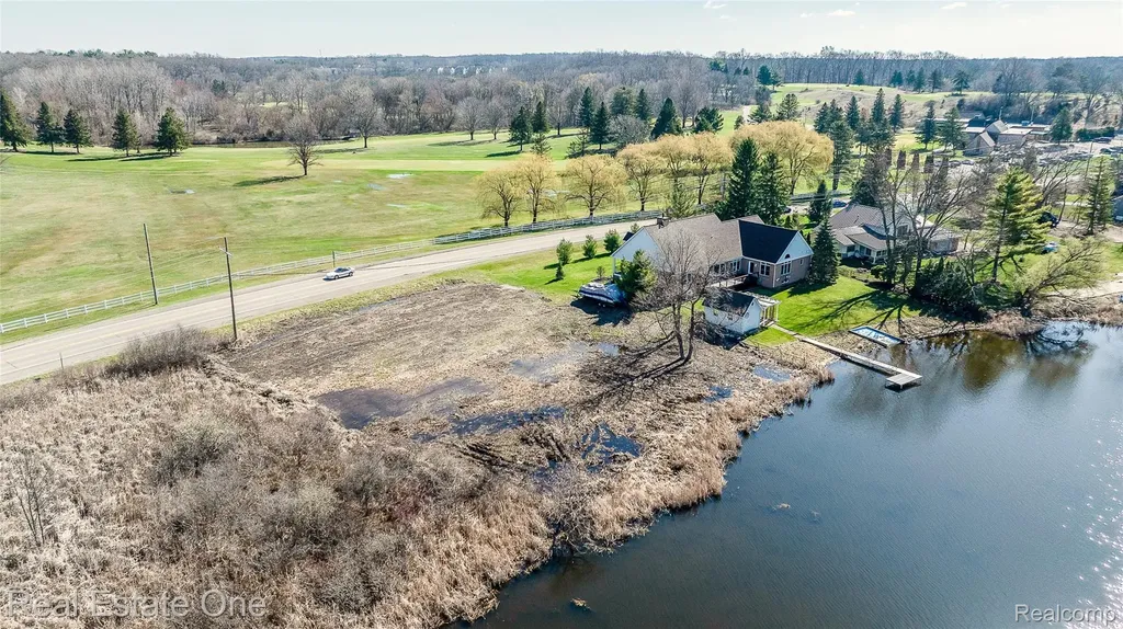 V/l Golf Club Oceola Township MI 48843