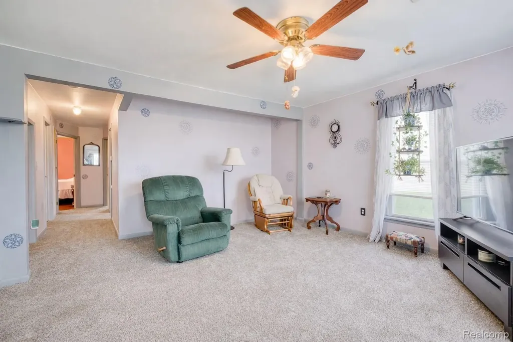 20796 Gibraltar Road Brownstown Charter Township MI 48183