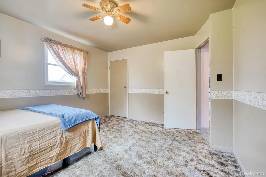20796 Gibraltar Road Brownstown Charter Township MI 48183