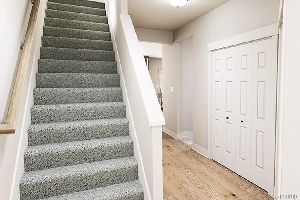 54208 Grand Boulevard Shelby Charter Township MI 48316