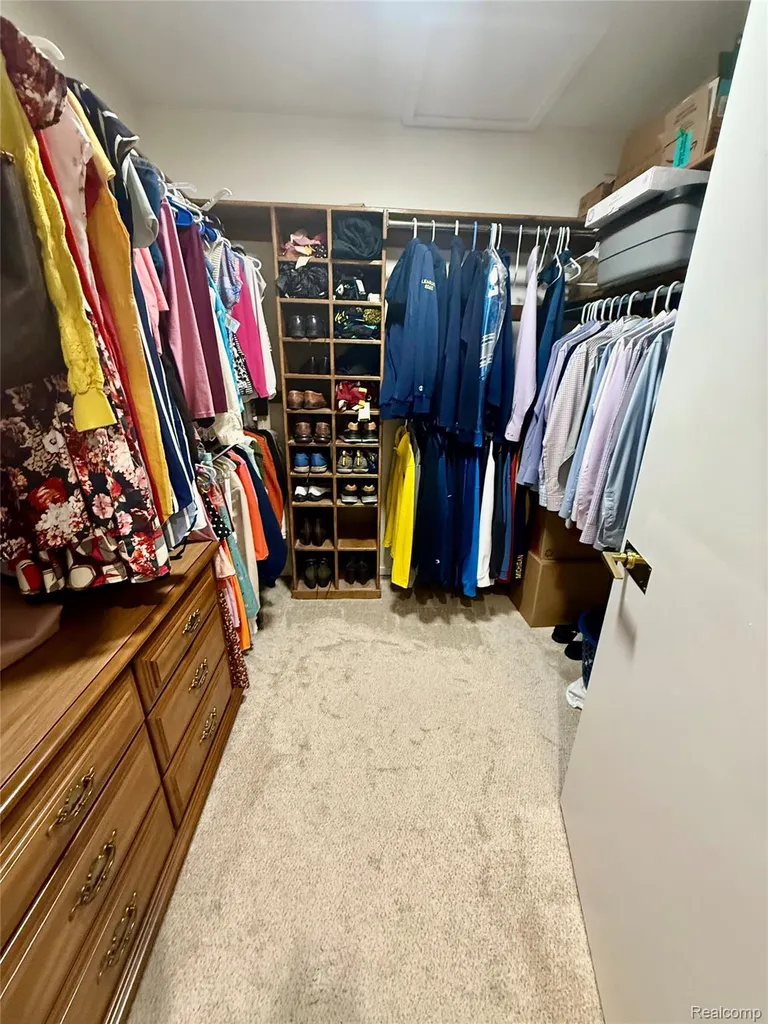 275 Pine Ridge Drive Bloomfield Hills City MI 48304