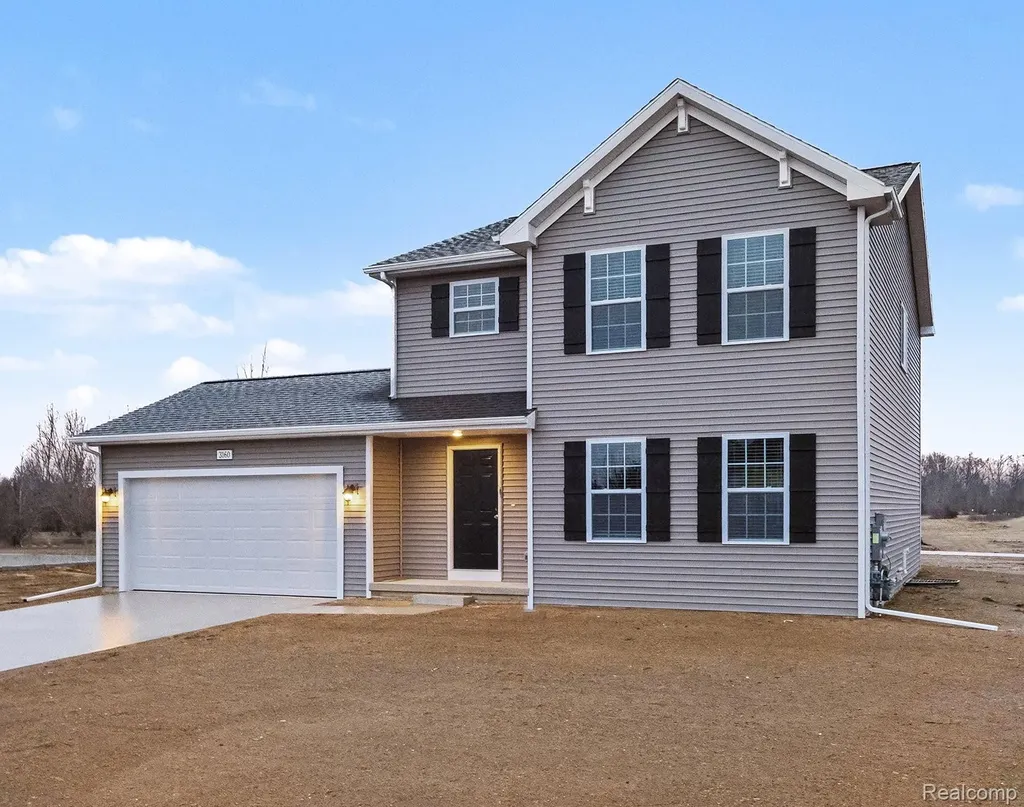 8021 Moonlight Creek Lane Handy Township MI 48836