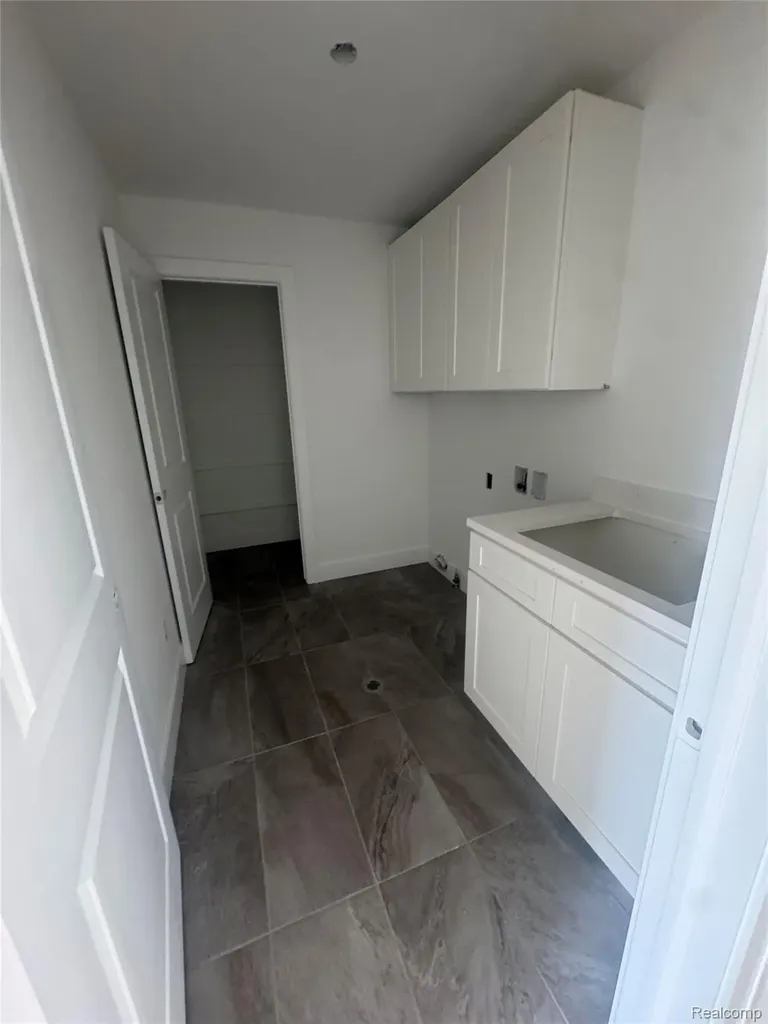 24314 Sawgrass Drive Macomb Township MI 48042