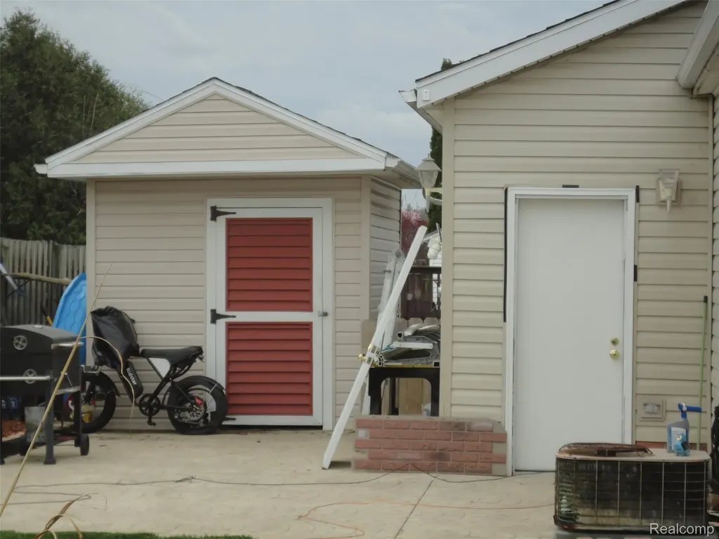 815 Jacobs Landing Raisinville Township MI 48161