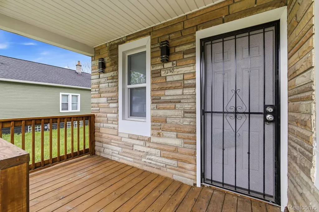 3869 Harding Street Detroit City MI 48214