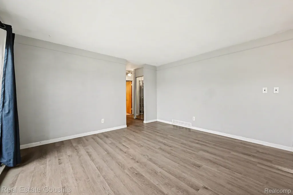 32224 Joy Road Livonia City MI 48150