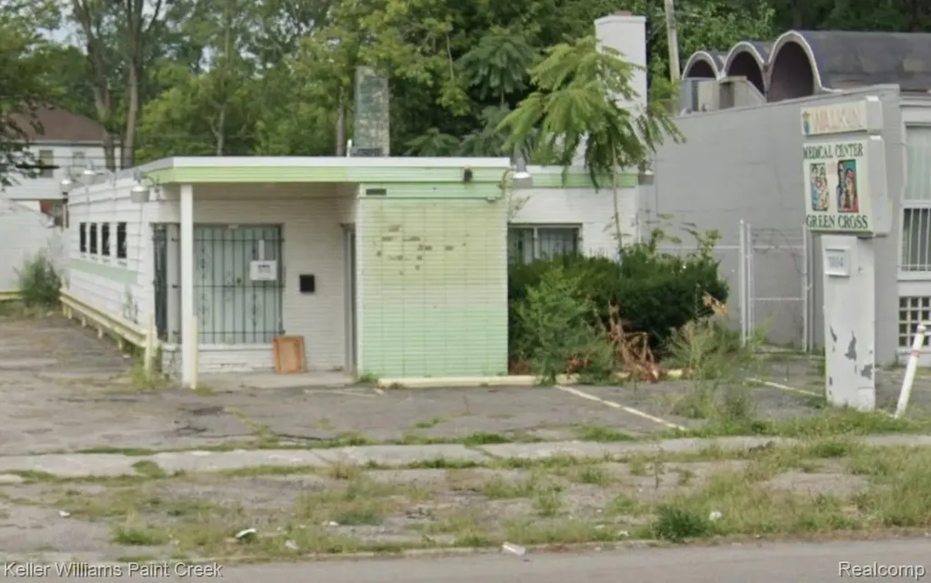 18041 Greenfield Road Detroit City MI 48235