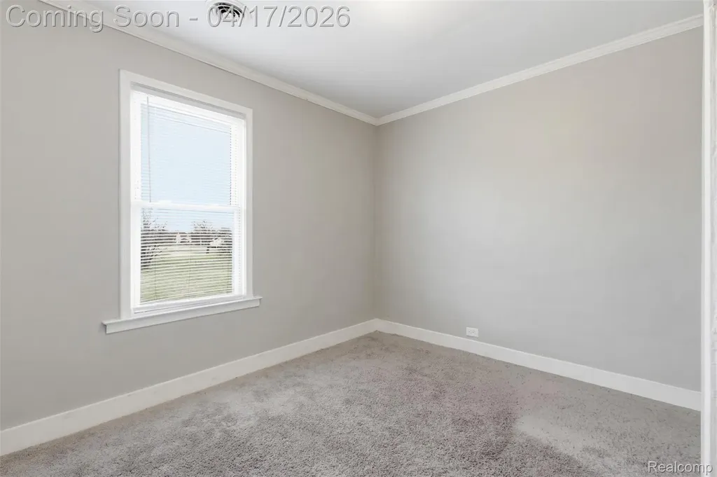 5729 Maxwell Street Detroit City MI 48213