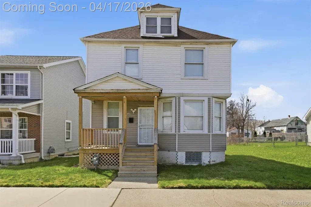 5729 Maxwell Street Detroit City MI 48213