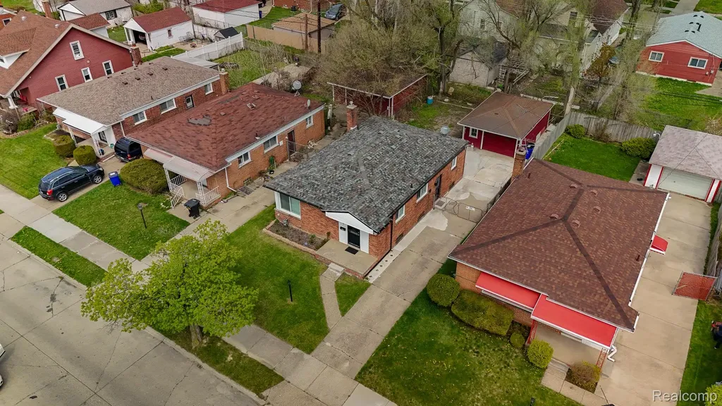 6781 Iowa Street Detroit City MI 48212