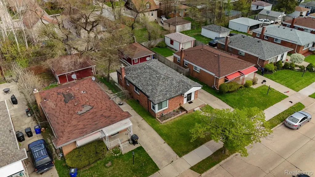 6781 Iowa Street Detroit City MI 48212
