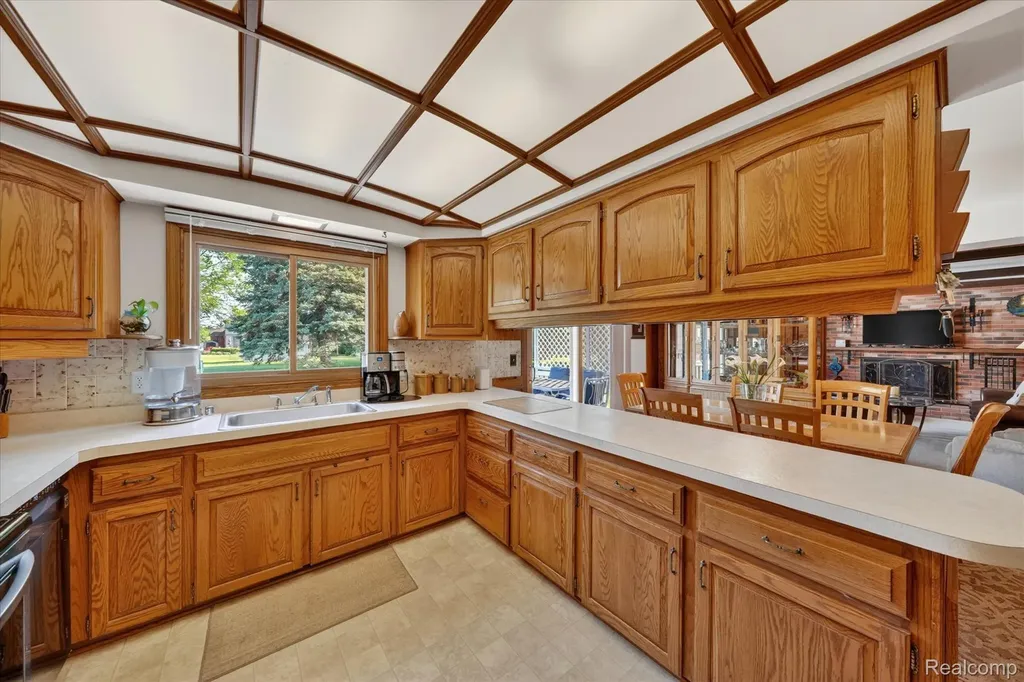 18178 22 Mile Road Macomb Township MI 48044