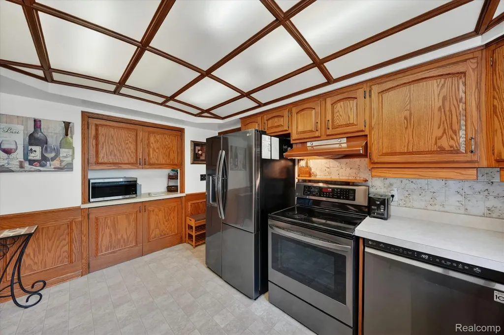 18178 22 Mile Road Macomb Township MI 48044