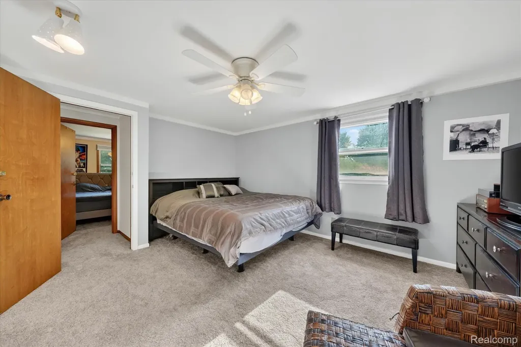 18178 22 Mile Road Macomb Township MI 48044