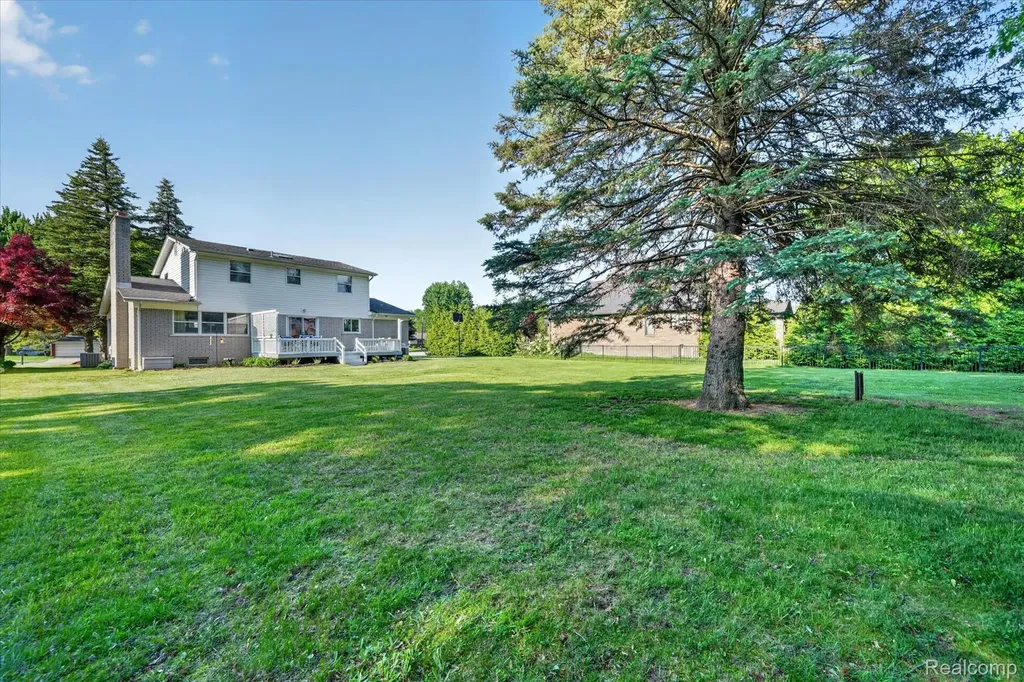 18178 22 Mile Road Macomb Township MI 48044