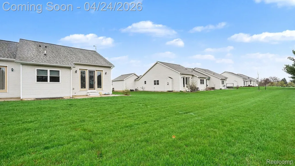 4013 Eastbridge Circle Road Stockbridge Village MI 49285