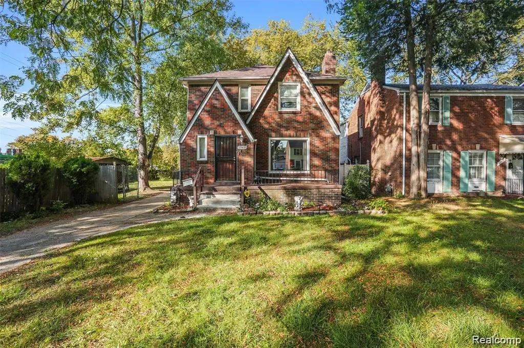 13935 Faust Avenue Detroit City MI 48223