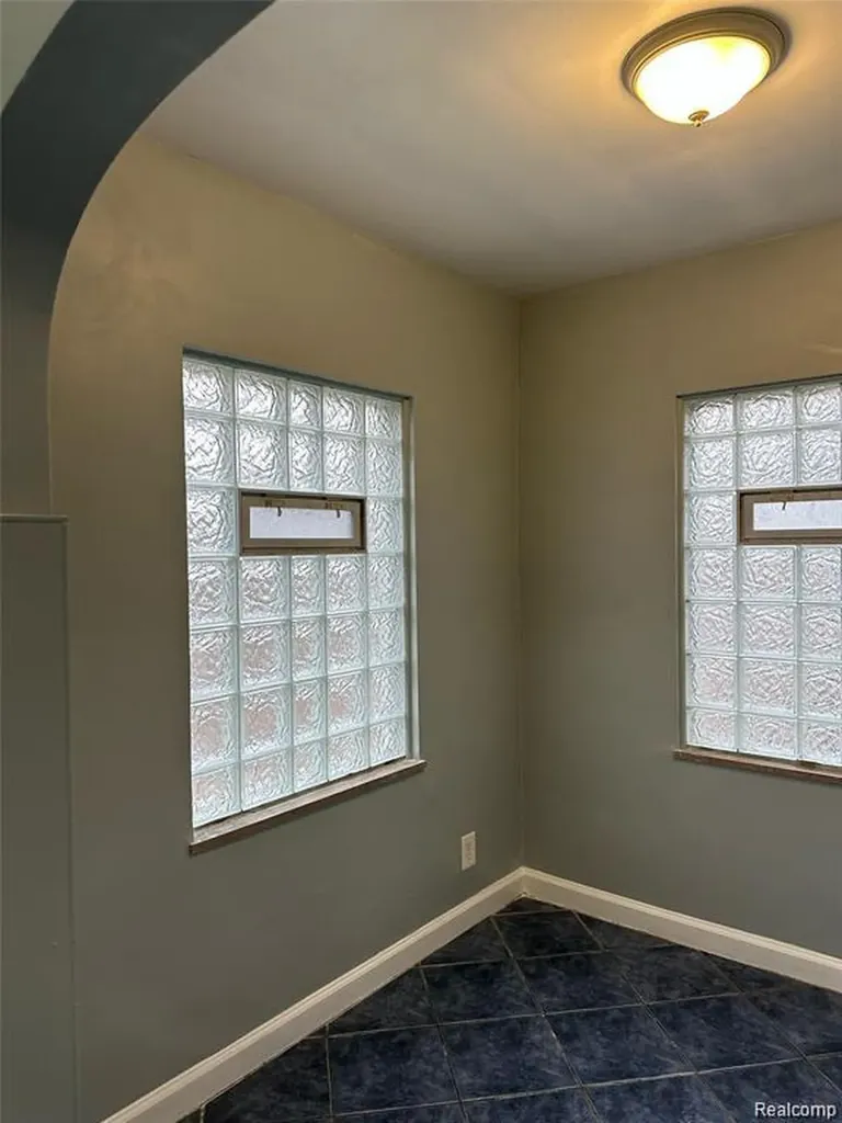 13935 Faust Avenue Detroit City MI 48223