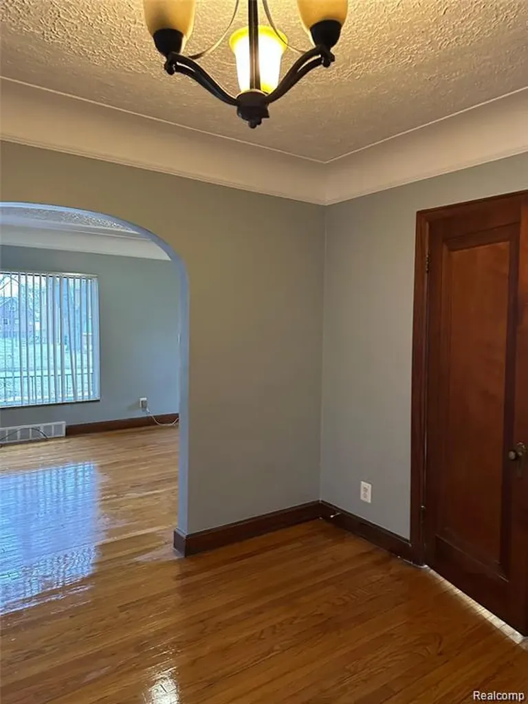 13935 Faust Avenue Detroit City MI 48223