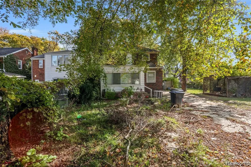 13935 Faust Avenue Detroit City MI 48223