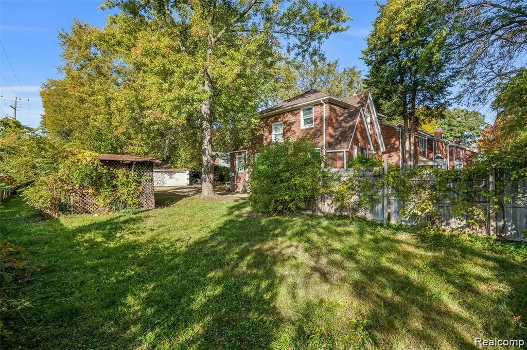 13935 Faust Avenue Detroit City MI 48223