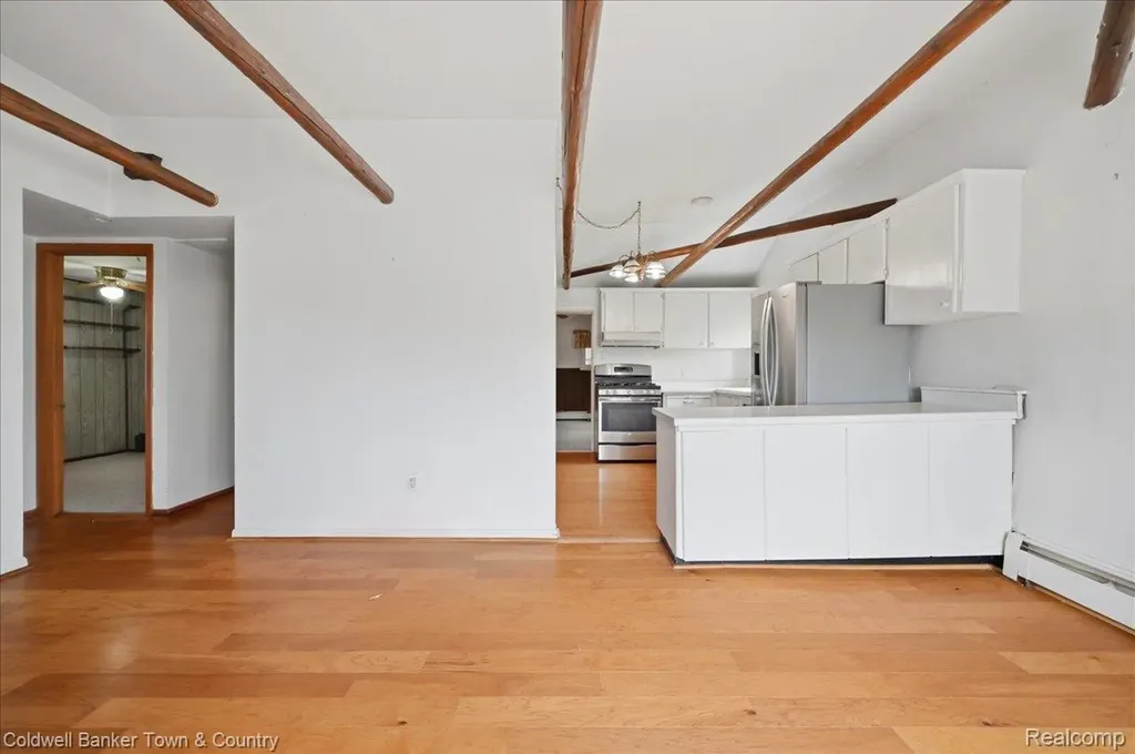 11720 Todds Lane Green Oak Township MI 48189