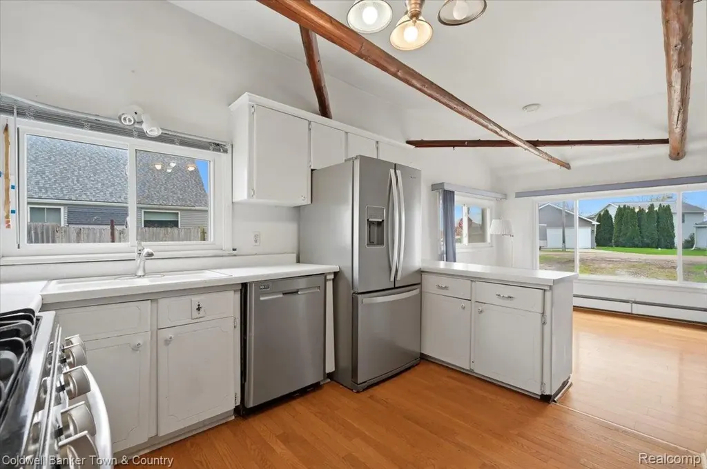 11720 Todds Lane Green Oak Township MI 48189