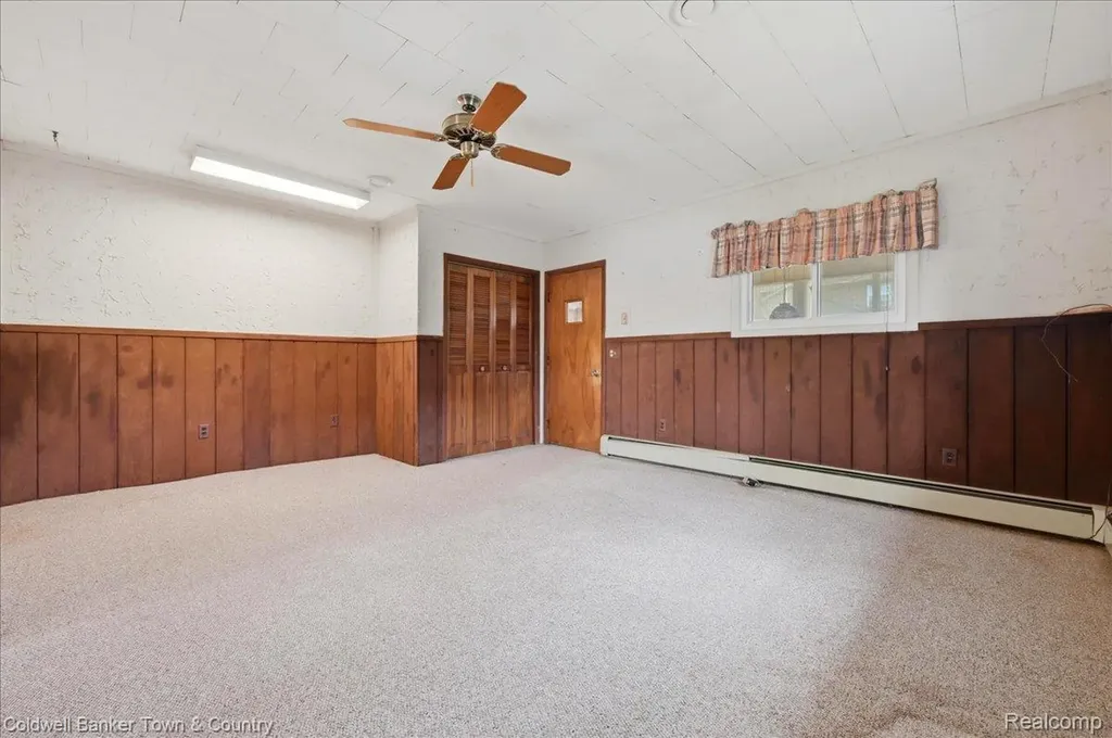 11720 Todds Lane Green Oak Township MI 48189