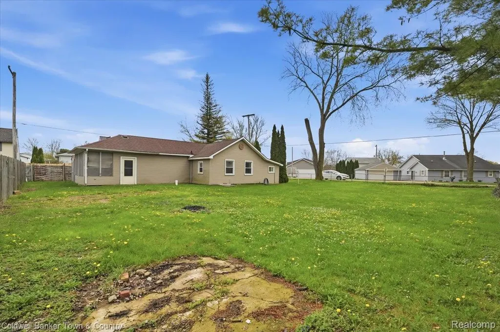 11720 Todds Lane Green Oak Township MI 48189