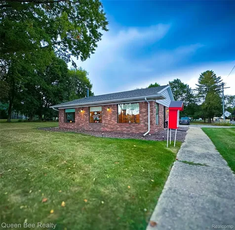 2382 Black River Street Deckerville Village MI 48427