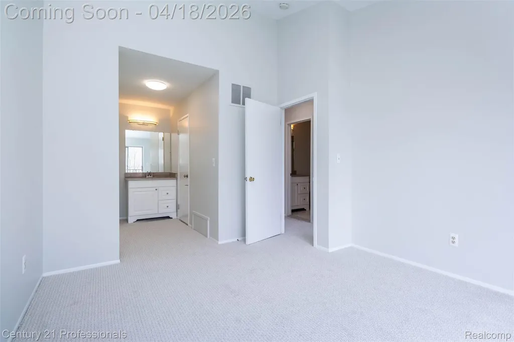 3567 Burbank Drive Ann Arbor City MI 48105
