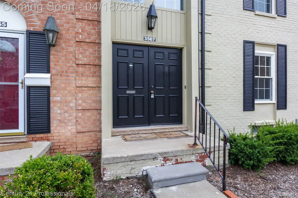 3567 Burbank Drive Ann Arbor City MI 48105