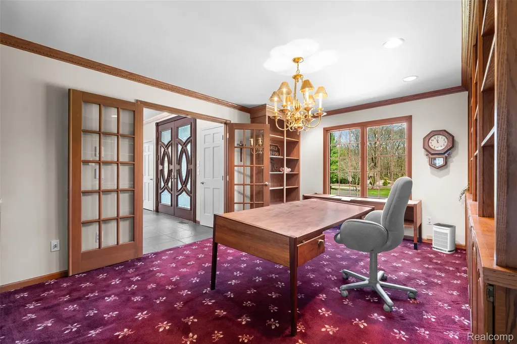 561 Valley Drive Milford Charter Township MI 48381