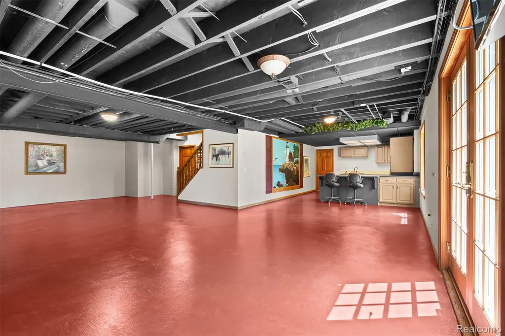 561 Valley Drive Milford Charter Township MI 48381