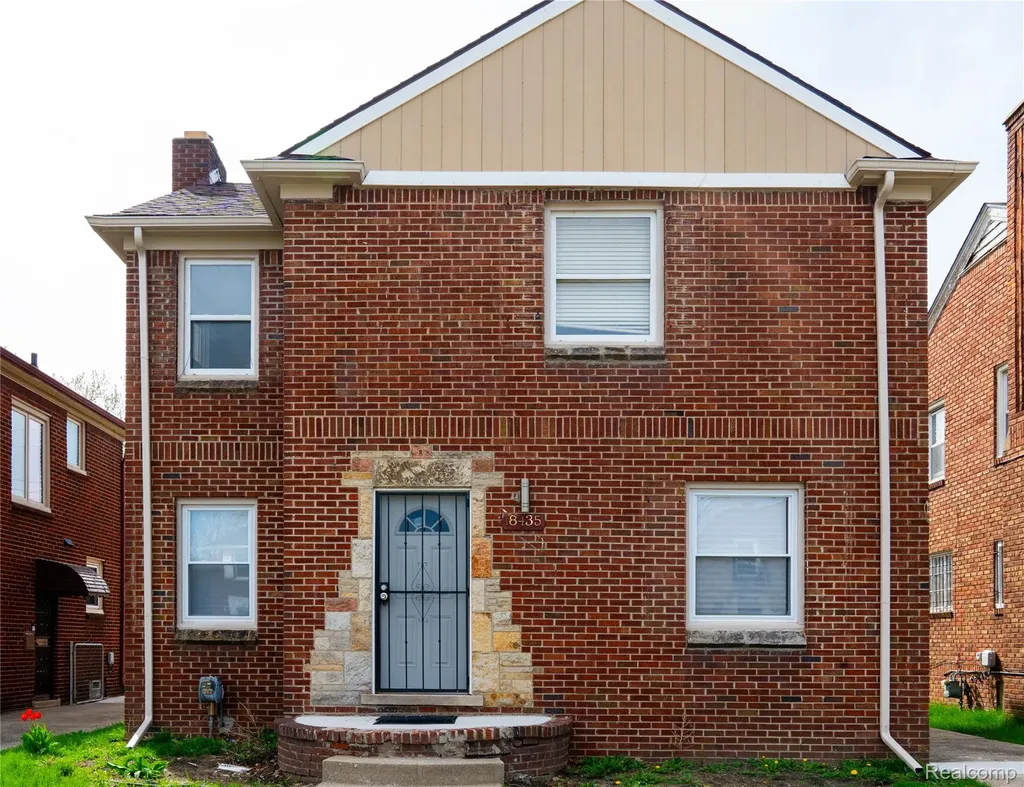 18435 Sorrento Street Detroit City MI 48235