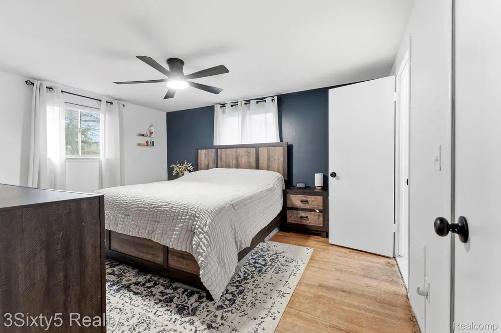 23577 W Newell Circle Farmington Hills City MI 48336