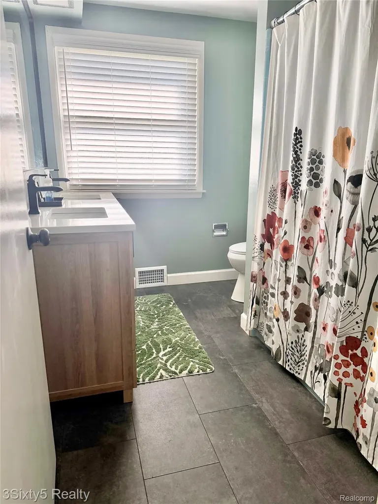 23577 W Newell Circle Farmington Hills City MI 48336