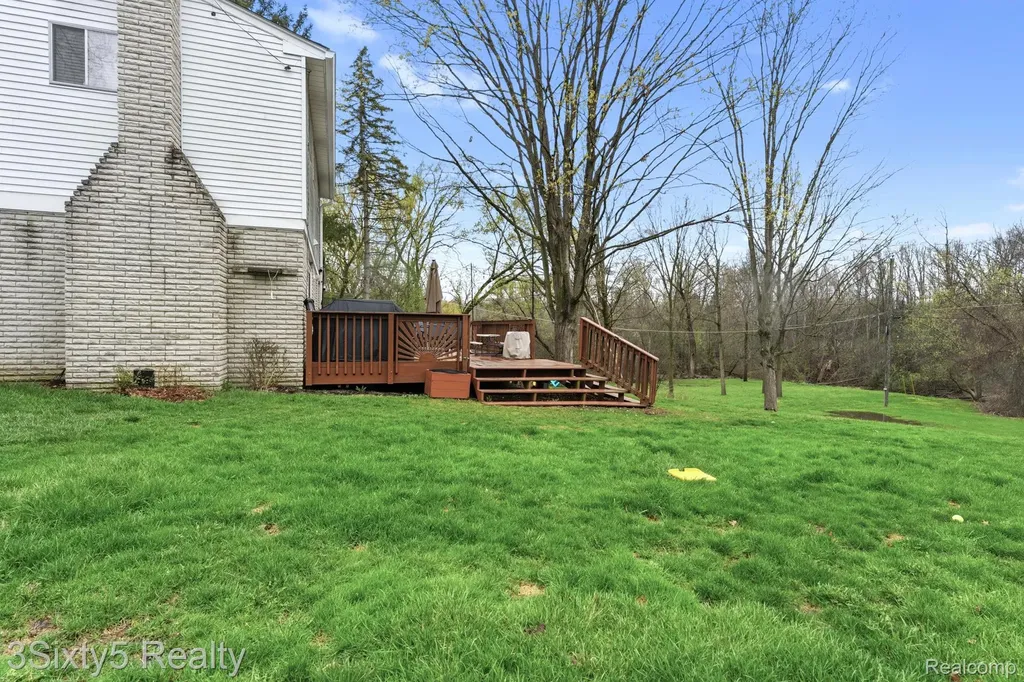 23577 W Newell Circle Farmington Hills City MI 48336