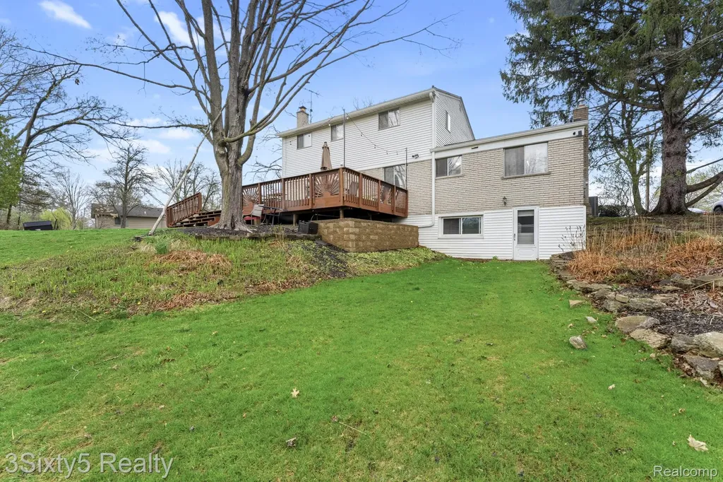 23577 W Newell Circle Farmington Hills City MI 48336