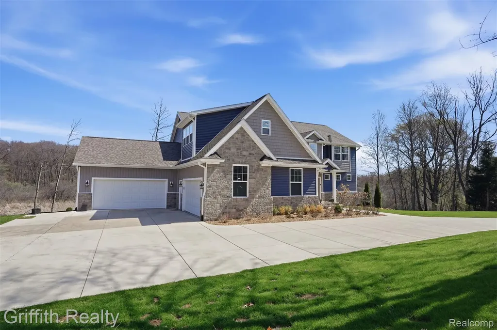 2550 Hartun Drive Brighton Township MI 48114