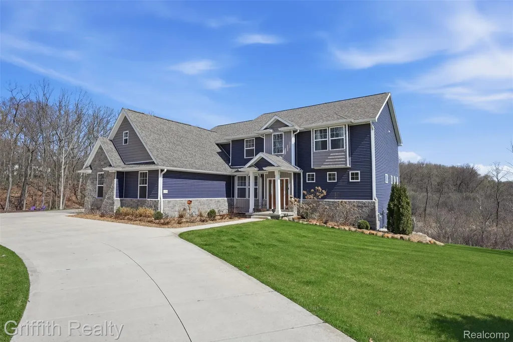 2550 Hartun Drive Brighton Township MI 48114