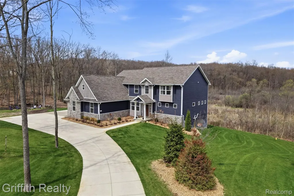 2550 Hartun Drive Brighton Township MI 48114