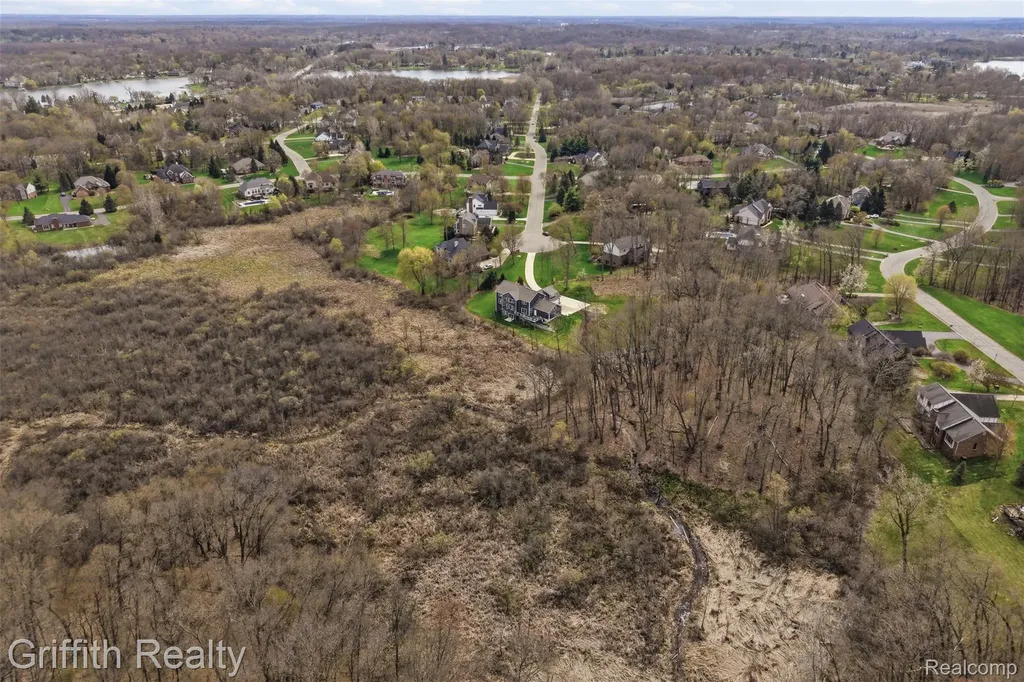 2550 Hartun Drive Brighton Township MI 48114