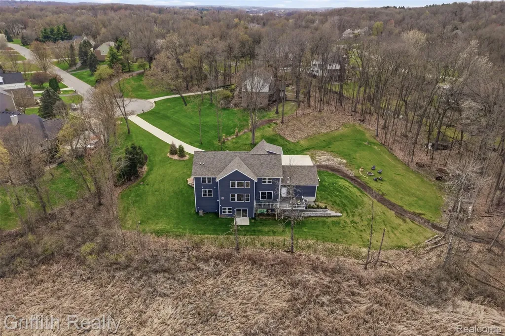 2550 Hartun Drive Brighton Township MI 48114