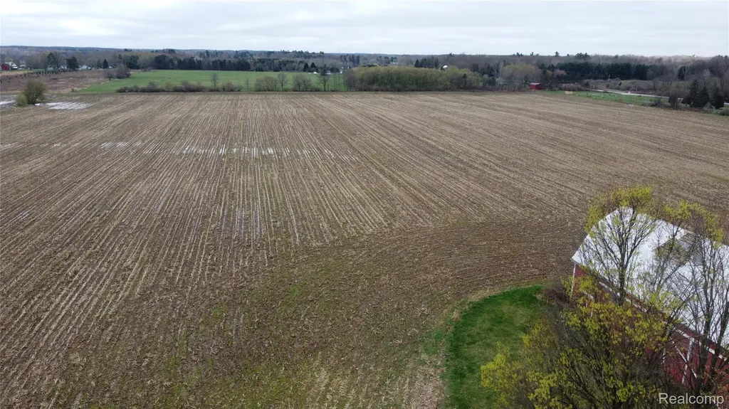 V/l 4896 Stanley Road Oregon Township MI 48421